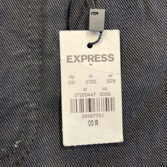 Express NWT Black Distressed Slim Super High Rise Jeans Size 00 - Picture 3 of 11